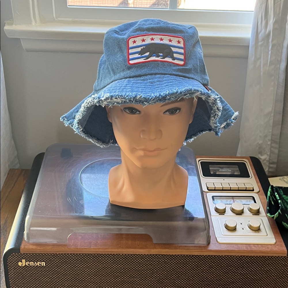 Men’s Denim Bucket Hat with Bear Patch